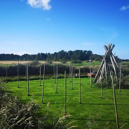 Feriehus Holiday Home *